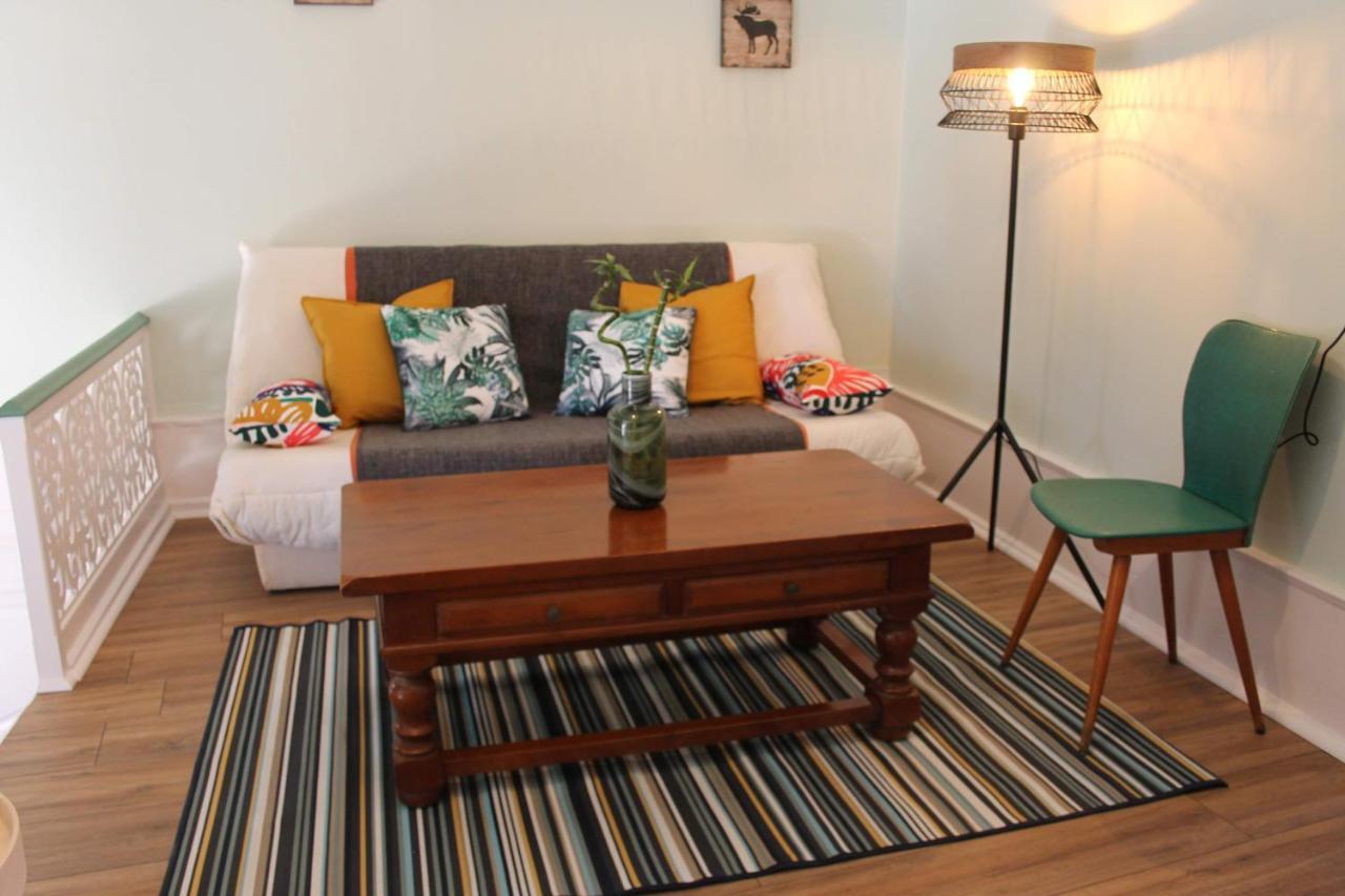 Le Manoir De Cocelle Bed & Breakfast Paris-l'Hopital ภายนอก รูปภาพ